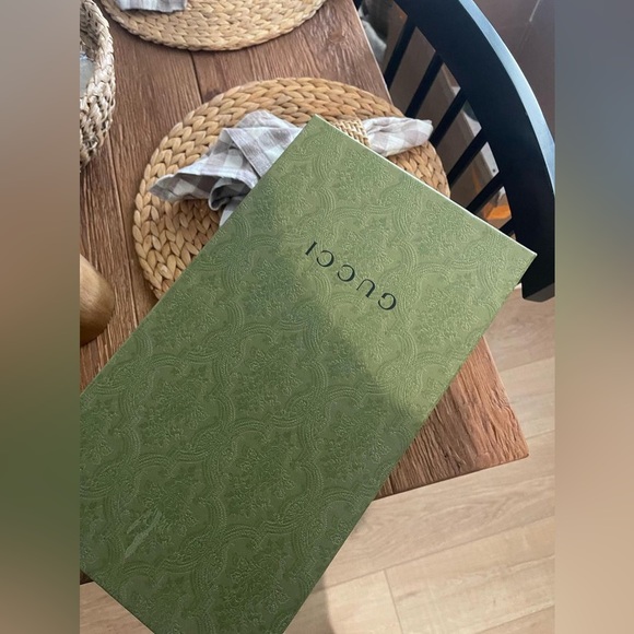 Gucci perforated leather dad sandals in black - Picture 2 of 3